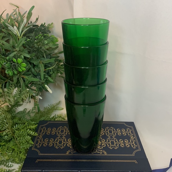 Vintage deep emerald green stacking drinking glasses - Picture 8 of 8